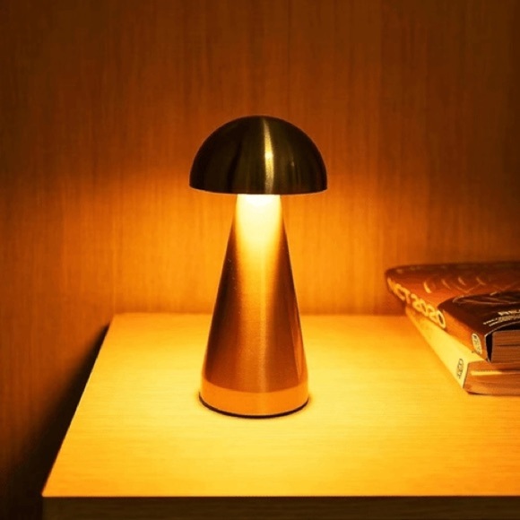 NEW Lax Gadgets Modern Gold Mushroom LED Table Lamp - Picture 1 of 6